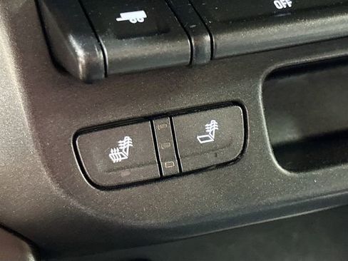 Used 2016 Chevrolet Colorado Z71 AWD/4WD image 22