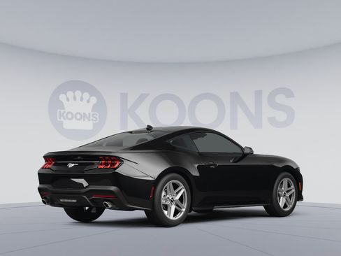 Used 2024 Ford Mustang Premium RWD image 4