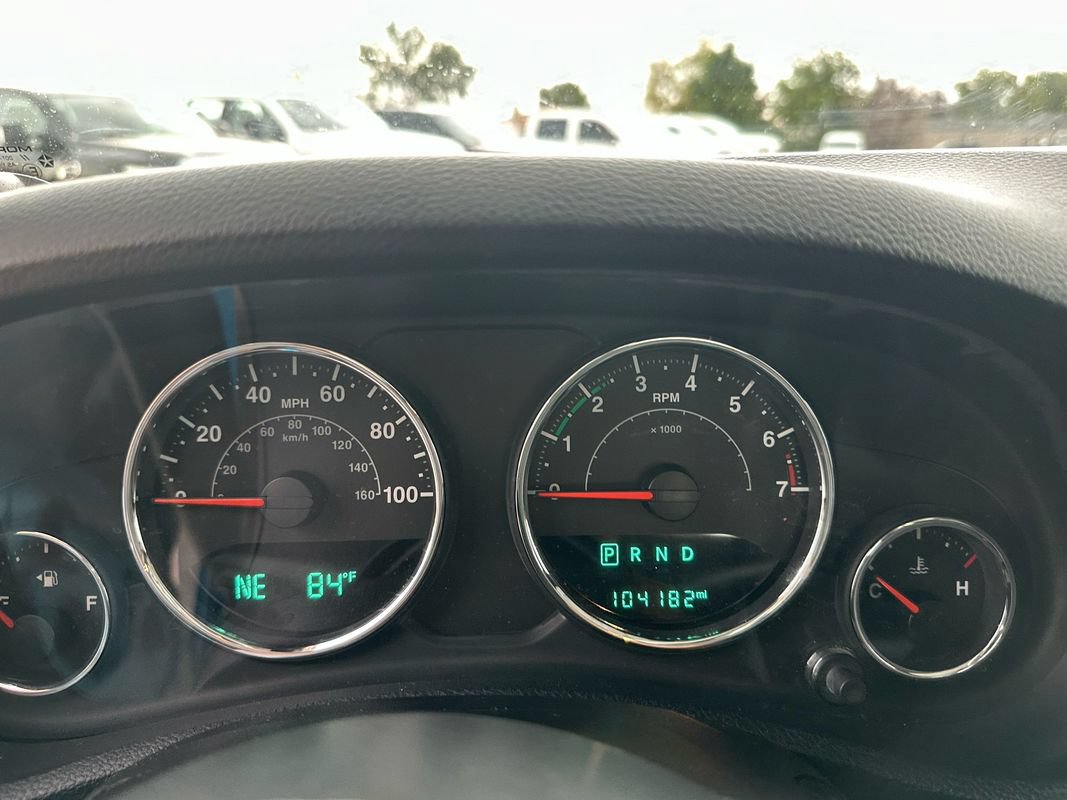 Used 2018 Jeep Wrangler Sport AWD/4WD image 34