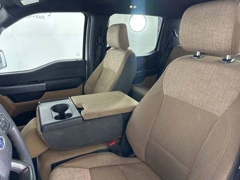 Used 2023 Ford F150 XLT image 19