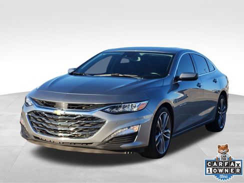 Used 2024 Chevrolet Malibu LT image 3