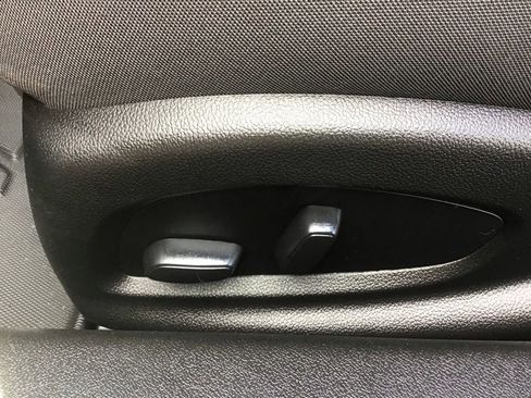 Used 2021 Chevrolet Camaro LT RWD image 12