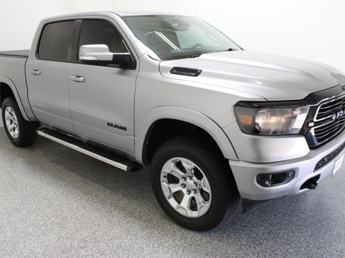Used 2020 RAM 1500 Big Horn AWD/4WD image 4