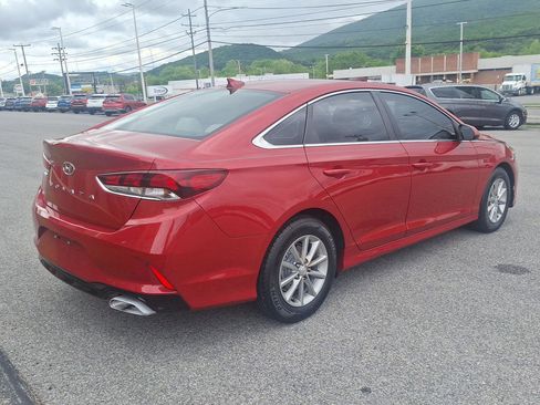 Used 2018 Hyundai Sonata SE FWD image 3