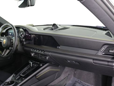 Certified 2022 Porsche 911 Carrera GTS image 24