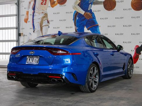 Used 2019 Kia Stinger GT2 image 27