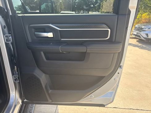 Used 2026 RAM 2500 Big Horn AWD/4WD image 12