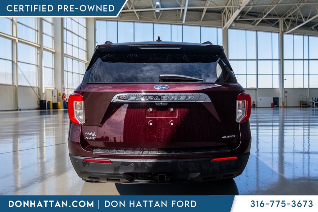 Certified 2022 Ford Explorer XLT w/ Class IV Trailer Tow Package AWD/4WD image 33