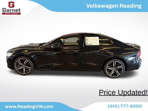 Used 2019 Volvo S60 T6 R-Design AWD/4WD image 2