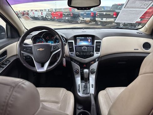 Used 2014 Chevrolet Cruze Diesel image 19