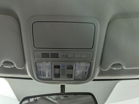 Used 2018 Honda Pilot EX-L image 23