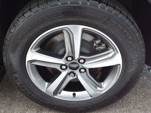 Used 2024 Ford Edge SEL w/ Convenience Package image 50