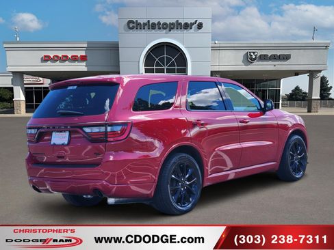 Used 2017 Dodge Durango R/T w/ Trailer Tow Group IV AWD/4WD image 3