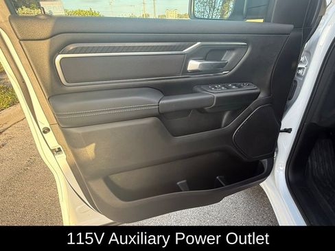 Certified 2025 RAM 1500 Big Horn image 29