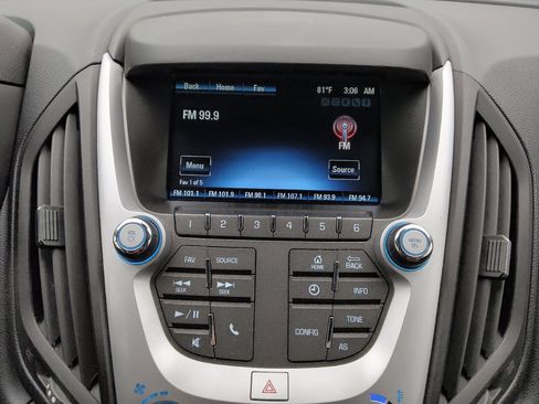 Used 2016 Chevrolet Equinox LTZ w/ Enhanced Convenience Package FWD image 25