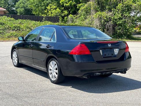 Used 2007 Honda Accord SE image 21
