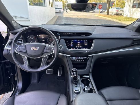 Used 2023 Cadillac XT5 Sportv w/ Technology Package image 21
