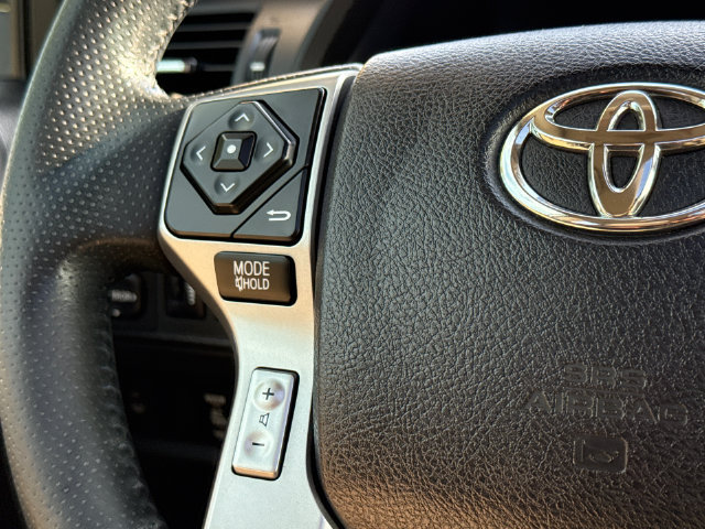 Used 2016 Toyota 4Runner SR5 Premium RWD image 28