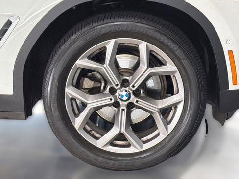 Used 2023 BMW X3 sDrive30i w/ Premium Package image 12