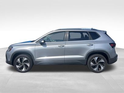 Used 2025 Volkswagen Taos SE