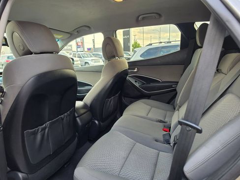 Used 2018 Hyundai Santa Fe Sport AWD/4WD image 11