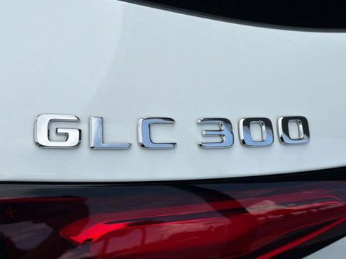 Certified 2026 Mercedes-Benz GLC 300 4MATIC image 33