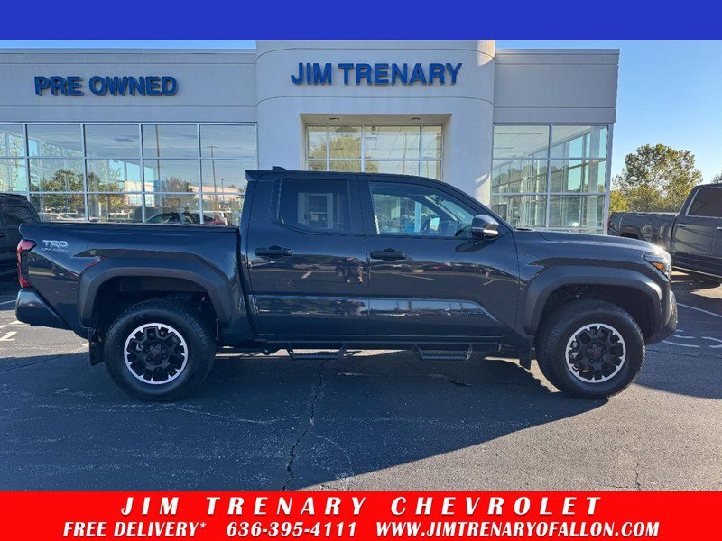 Used 2024 Toyota Tacoma TRD Off-Road w/ TRD Off Road Premium Package AWD/4WD image 1