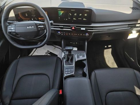 New 2026 Kia Sportage EX image 13