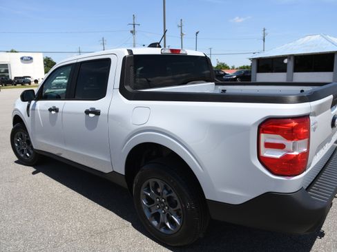 New 2026 Ford Maverick XLT FWD image 8