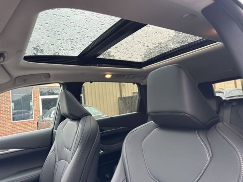 Used 2026 INFINITI QX60 Luxe w/ Cargo Package FWD image 10