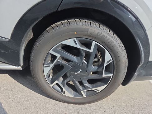 Used 2023 Kia Sportage SX FWD image 6