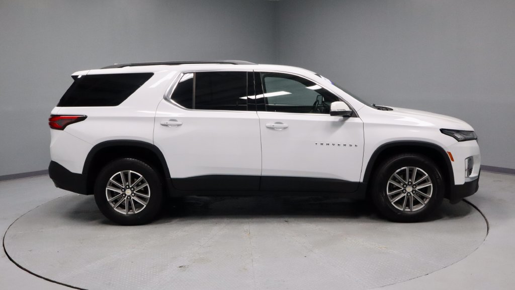 Used 2023 Chevrolet Traverse LT FWD image 12