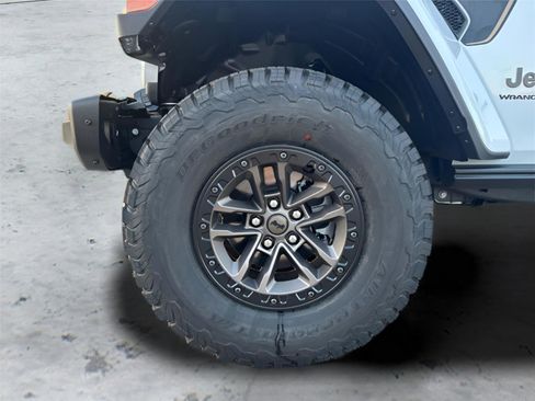 New 2025 Jeep Wrangler Unlimited Rubicon 392 image 14