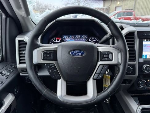 Used 2019 Ford F350 Lariat w/ Chrome Package image 29