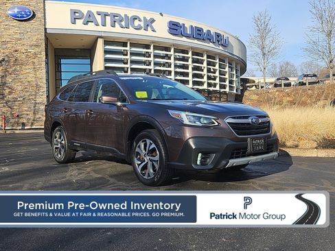 Used 2020 Subaru Outback Limited image 1
