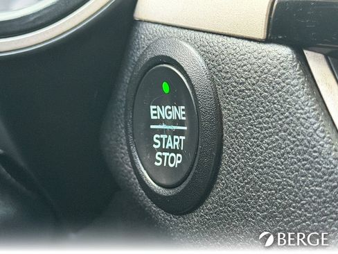 Used 2022 Ford Escape SEL AWD/4WD image 26