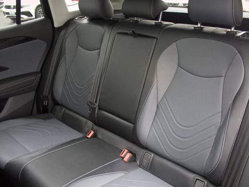 New 2026 Volkswagen Tiguan SE AWD/4WD image 27