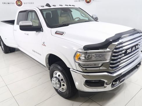 Used 2020 RAM 3500 Limited image 46