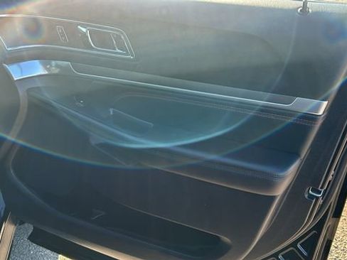 Certified 2018 Ford Explorer Sport w/ Equipment Group 401A image 10