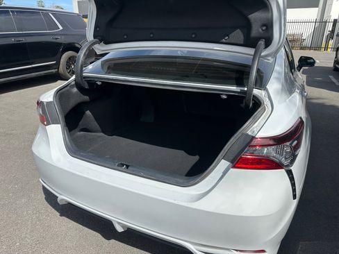 Used 2023 Toyota Camry SE image 26