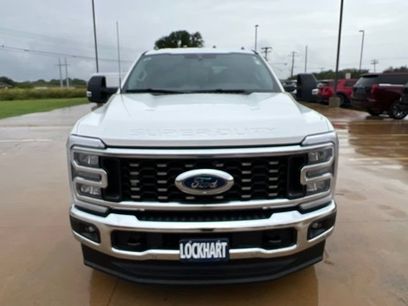 New 2026 Ford F350 Lariat w/ Lariat Premium Package