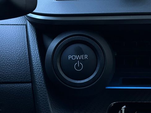 New 2026 Toyota Prius XLE image 27