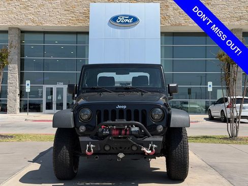 Used 2014 Jeep Wrangler Sport AWD/4WD image 2