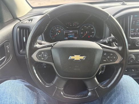 Used 2018 Chevrolet Colorado Z71 image 24