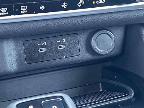 Certified 2025 Nissan Rogue SV AWD/4WD image 21