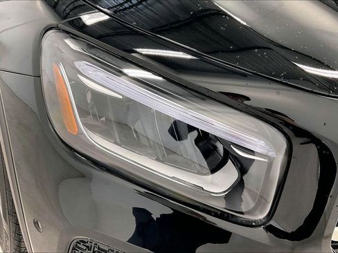 New 2026 Mercedes-Benz GLB 250 image 13