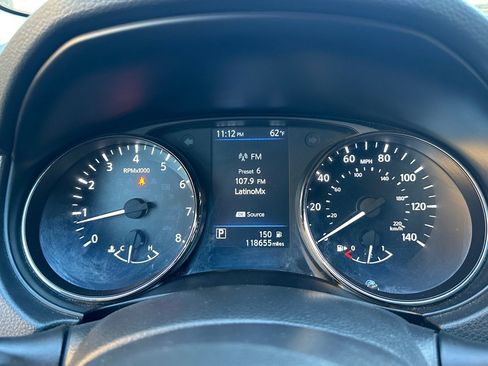 Used 2022 Nissan Rogue Sport S image 33