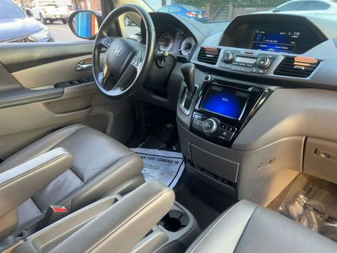 Used 2014 Honda Odyssey EX-L image 11