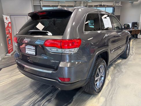 Used 2017 Jeep Grand Cherokee Limited AWD/4WD image 30