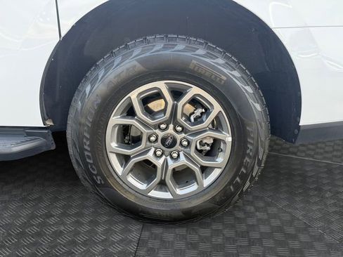 Used 2025 Ford Expedition Max Active AWD/4WD image 13